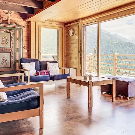 Chateau Lapin Chalet